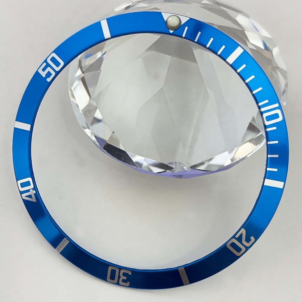 Retro 36.5mm bezel Aluminium L - Reel Case review and price