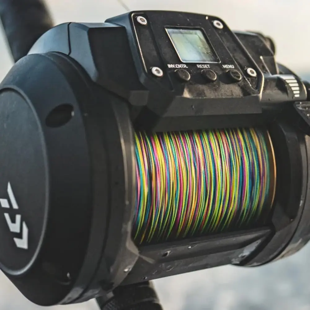 Black Daiwa TANACOM1000 Dendoh - Electric Reel review and price